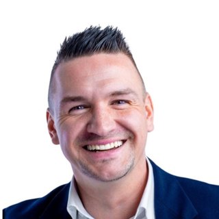 Ramon Heinze, Versicherungsmakler und Spezialist für Beamtenversicherungen